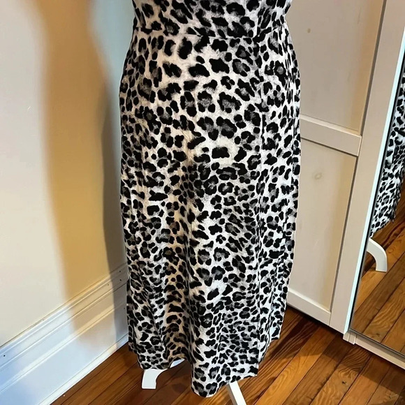 Vero Moda Lightweight Easy Strap Calf Dress in Classic Neutral Animal Print NWT - Picture 5 of 11